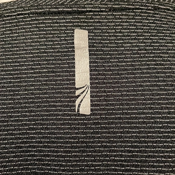 Marika Tek Dry-Wik Performance Wear - XL - Picture 3 of 5